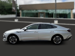 Hyundai Sonata SEL Sport AWD 2026