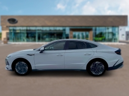 Hyundai Sonata SEL Sport AWD 2026