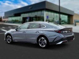 Hyundai Sonata SEL Sport AWD 2026