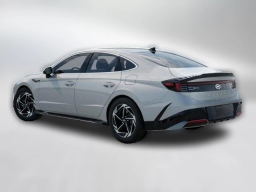 Hyundai Sonata SEL Sport AWD 2026