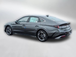 Hyundai Sonata SEL Sport AWD 2026