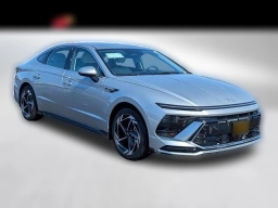 Hyundai Sonata SEL Sport AWD 2026