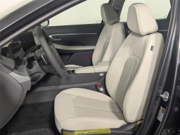 Hyundai Sonata SEL FWD 2025