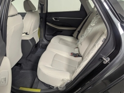Hyundai Sonata SEL FWD 2025