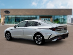 Hyundai Sonata SEL Sport FWD 2026