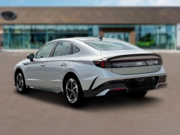 Hyundai Sonata SEL Sport FWD 2026