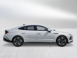 Hyundai Sonata SEL Sport AWD 2026