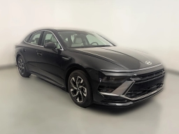 Hyundai Sonata SEL FWD 2025