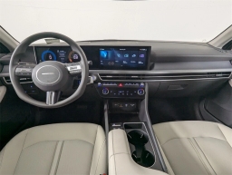 Hyundai Sonata SEL FWD 2025