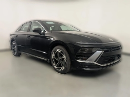 Hyundai Sonata SEL Sport FWD 2026