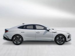 Hyundai Sonata SEL Sport AWD 2026