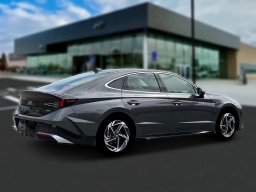 Hyundai Sonata SEL Sport AWD 2026
