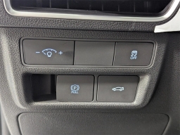 Hyundai Sonata SEL FWD 2025