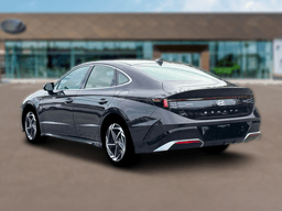 Hyundai Sonata SEL Sport FWD 2026