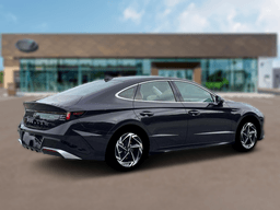 Hyundai Sonata SEL Sport FWD 2026