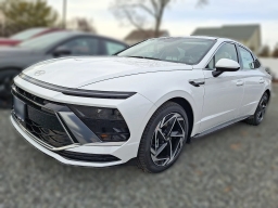Hyundai Sonata SEL Sport FWD 2026