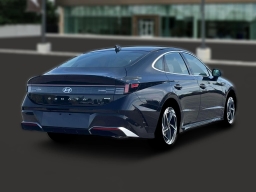 Hyundai Sonata SEL Sport AWD 2026