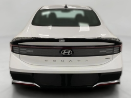 Hyundai Sonata SEL Sport AWD 2026