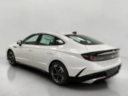 Hyundai Sonata SEL Sport AWD 2026