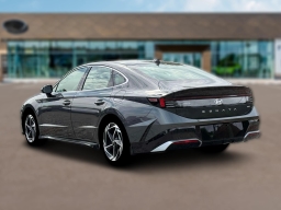 Hyundai Sonata SEL Sport AWD 2026