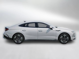 Hyundai Sonata SEL Sport AWD 2026