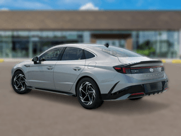 Hyundai Sonata SEL Sport FWD 2026