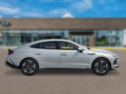 Hyundai Sonata SEL Sport FWD 2026