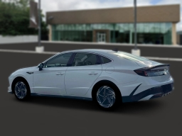 Hyundai Sonata SEL Sport AWD 2026