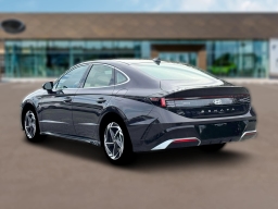 Hyundai Sonata SEL Sport FWD 2026