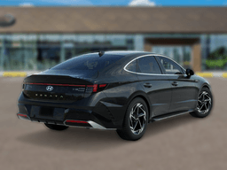 Hyundai Sonata SEL Sport FWD 2026