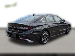 Hyundai Sonata SEL Sport FWD 2026