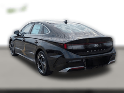 Hyundai Sonata SEL Sport FWD 2026