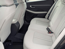 Hyundai Sonata SEL Sport FWD 2026