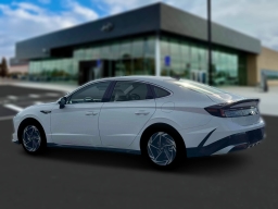 Hyundai Sonata SEL Sport FWD 2026