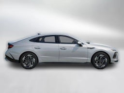 Hyundai Sonata SEL Sport AWD 2026