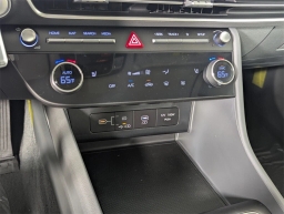 Hyundai Sonata SEL FWD 2025