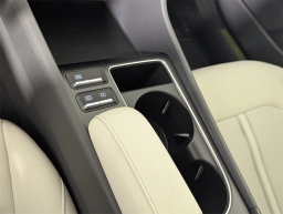 Hyundai Sonata SEL FWD 2025