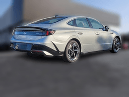 Hyundai Sonata SEL Sport FWD 2026