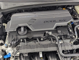 Hyundai Elantra SE IVT 2026
