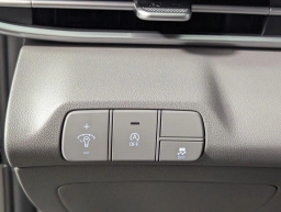 Hyundai Elantra SE IVT 2026