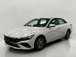 Hyundai Elantra SE IVT 2026