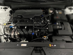 Hyundai Elantra SE IVT 2026