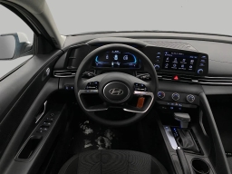 Hyundai Elantra SE IVT 2026