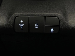 Hyundai Elantra SE IVT 2026