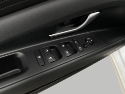 Hyundai Elantra SE IVT 2026