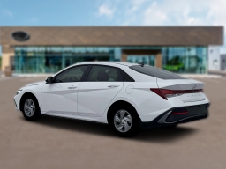Hyundai Elantra SE IVT 2026