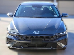 Hyundai Elantra SE IVT 2026