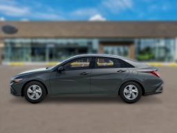 Hyundai Elantra SE IVT 2026