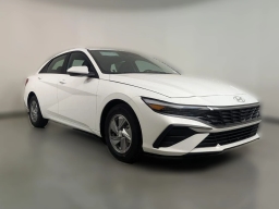 Hyundai Elantra SE IVT 2026