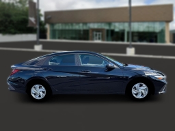 Hyundai Elantra SE IVT 2026